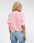 Strickjacke mit kurzen Ärmeln