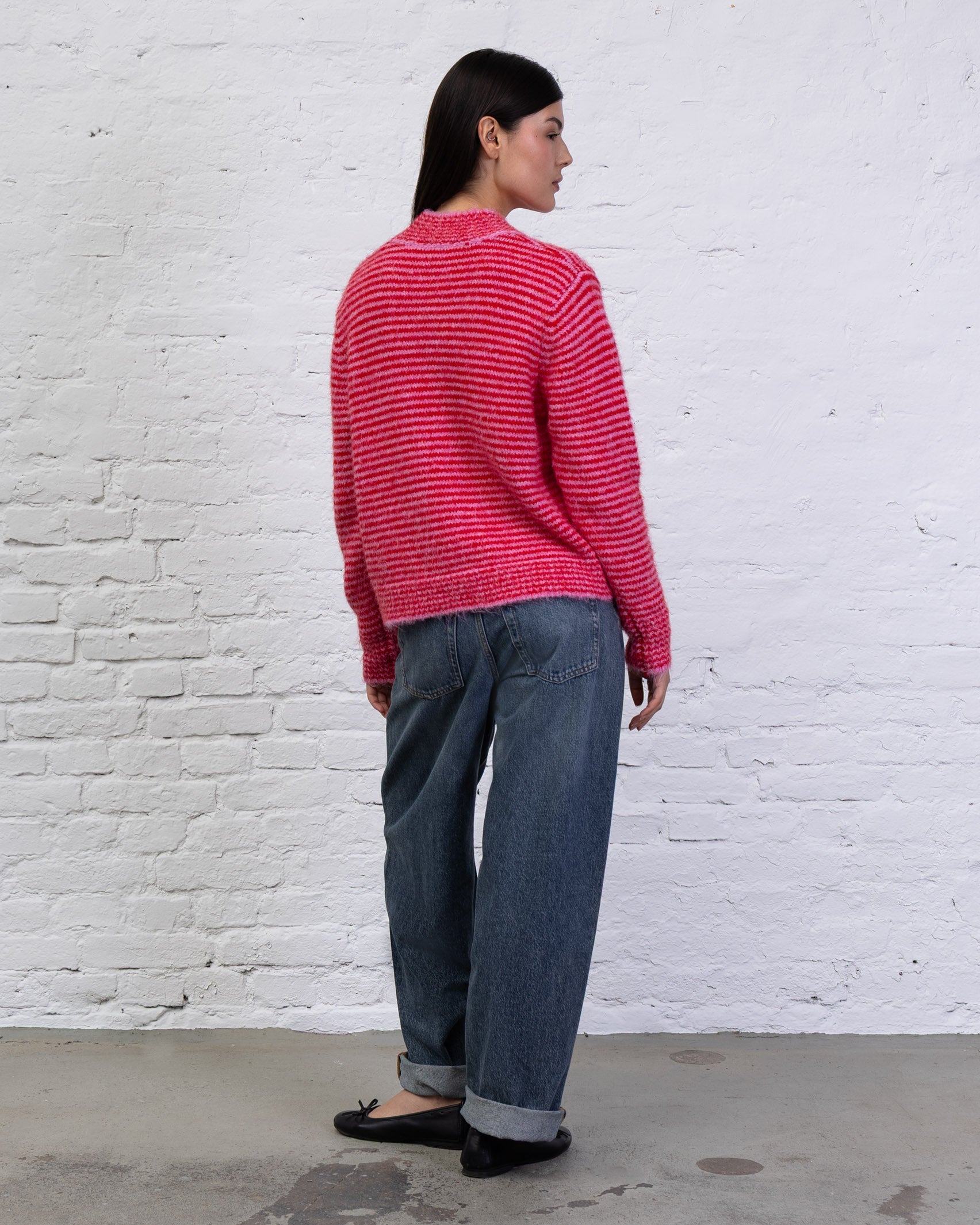 Gestreifte Strickjacke mit Schleifen-Kragen