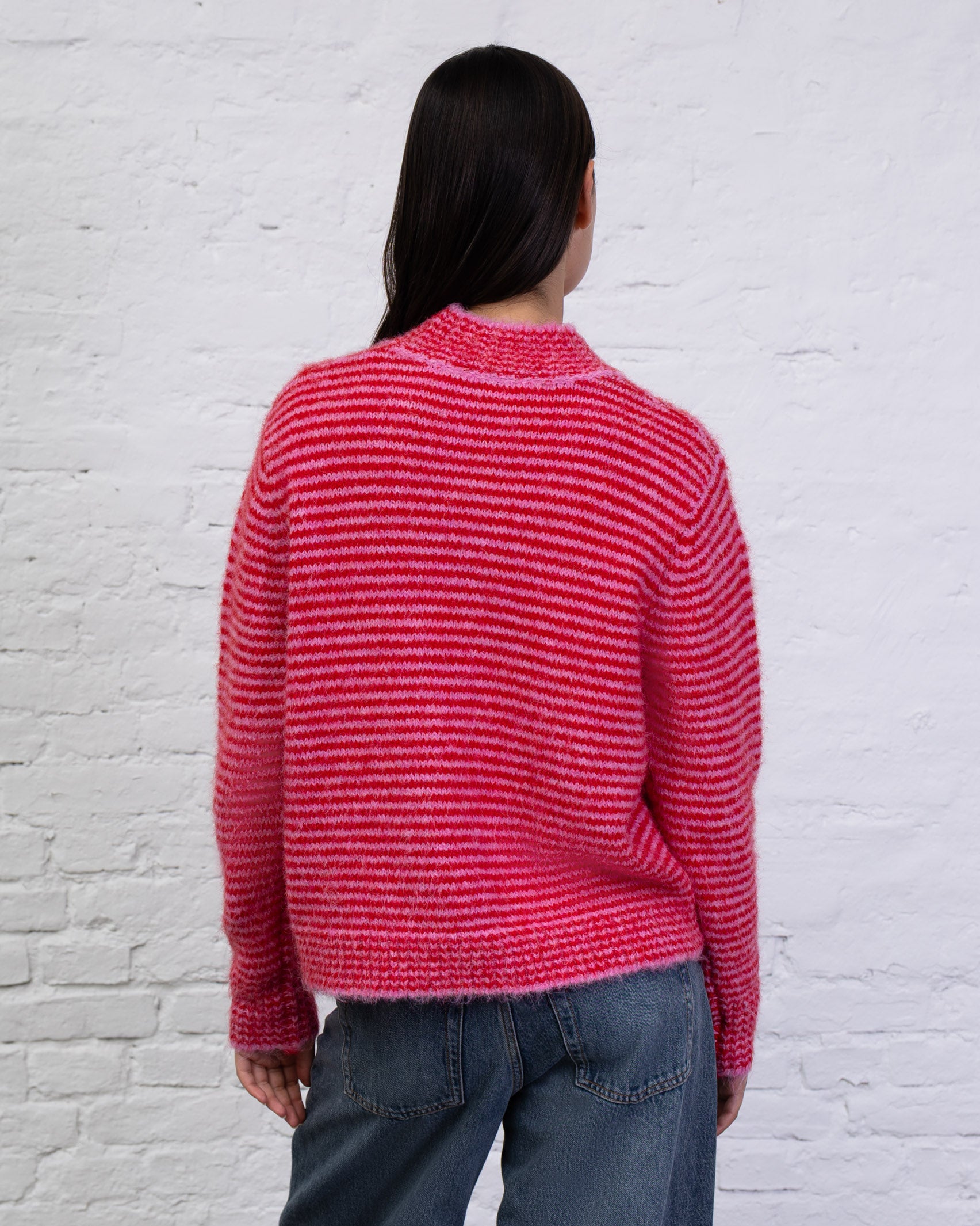 Gestreifte Strickjacke mit Schleifen-Kragen