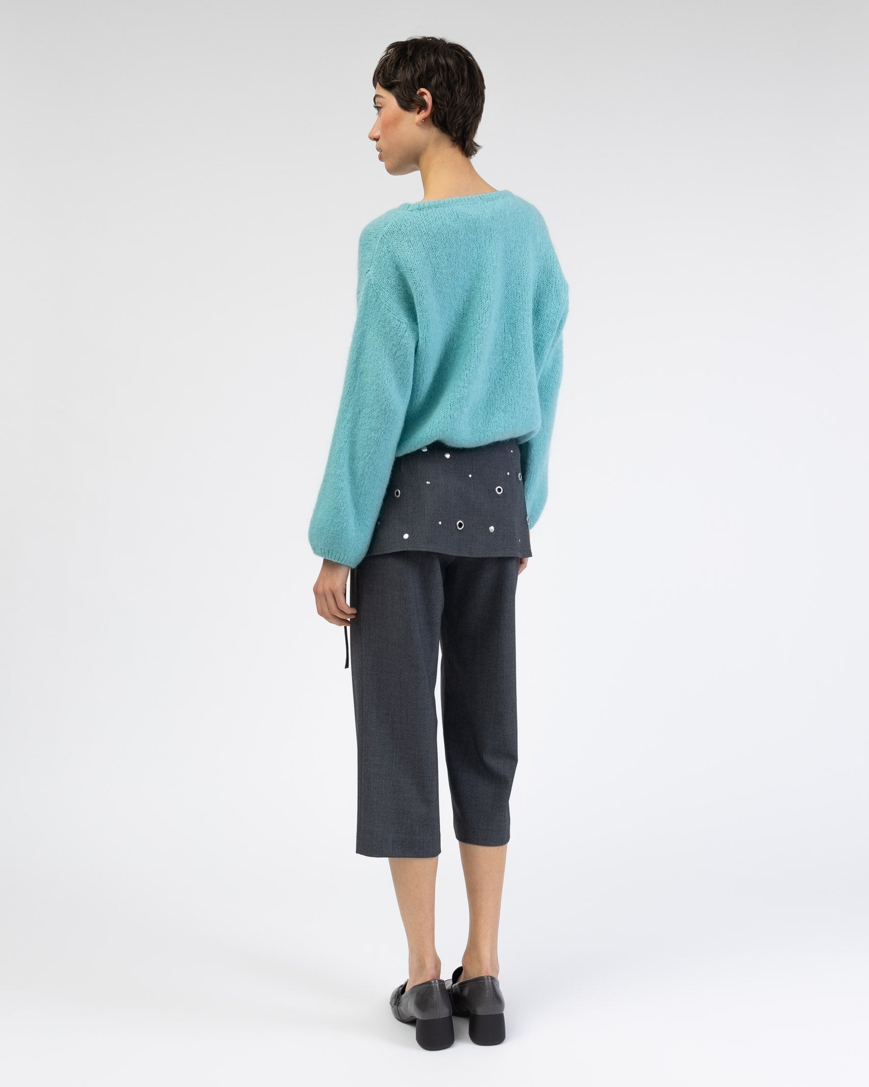 Weiche einfarbige Strickjacke