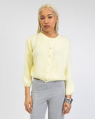 Weiche einfarbige Strickjacke