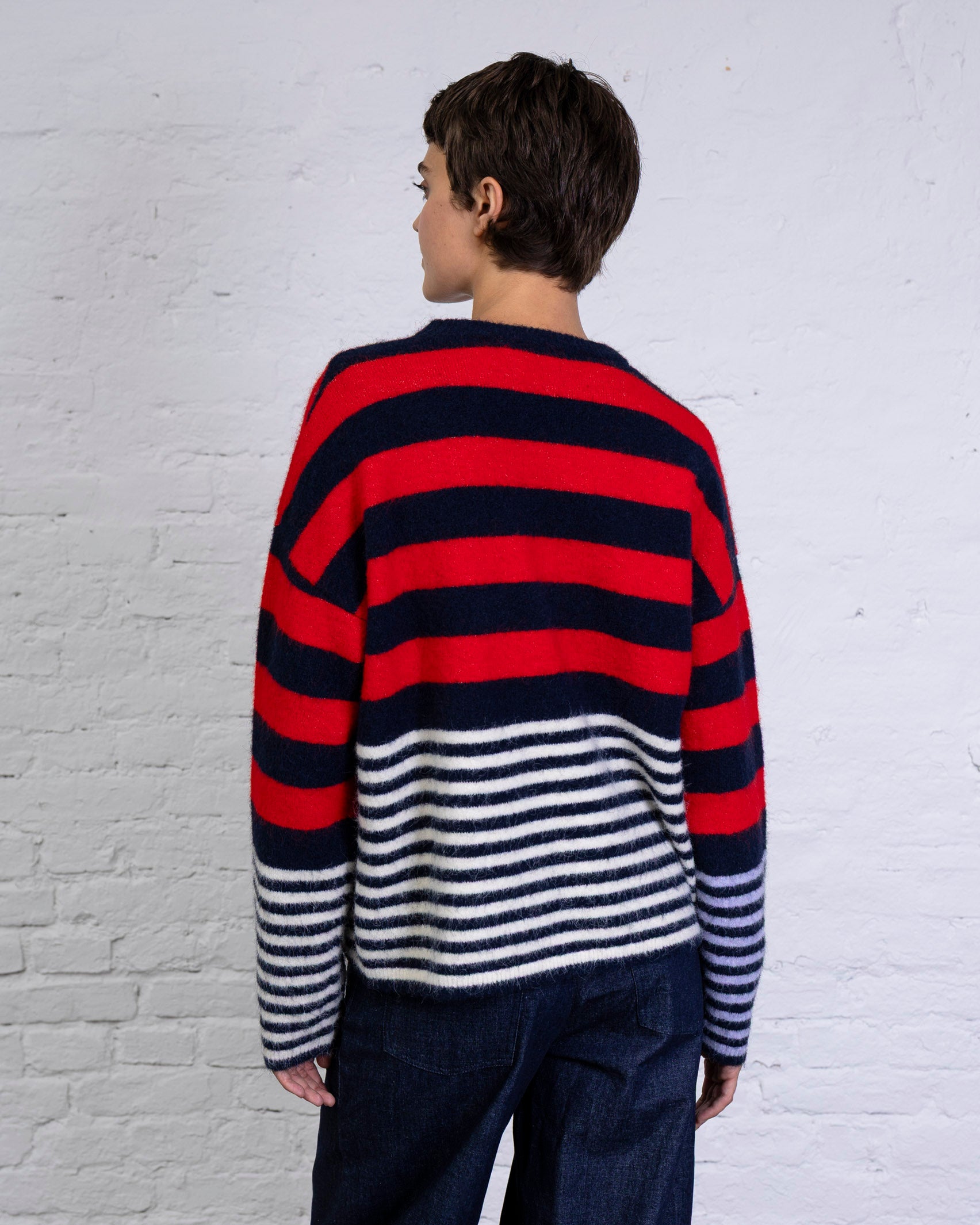 Pullover mit buntem Streifenmix