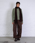 Weicher einfarbiger Pullover
