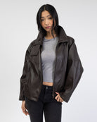 Kunstlederjacke mit Stehkragen