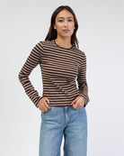 Gestreiftes Langarmshirt mit Trompetenärmeln