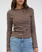 Gestreiftes Langarmshirt mit Trompetenärmeln