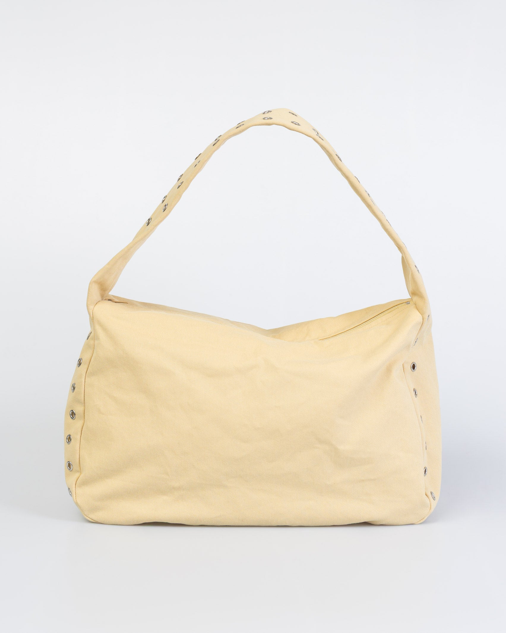 Tasche mit Ösendetails