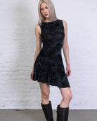 Minikleid mit Blumenprint aus Samt
