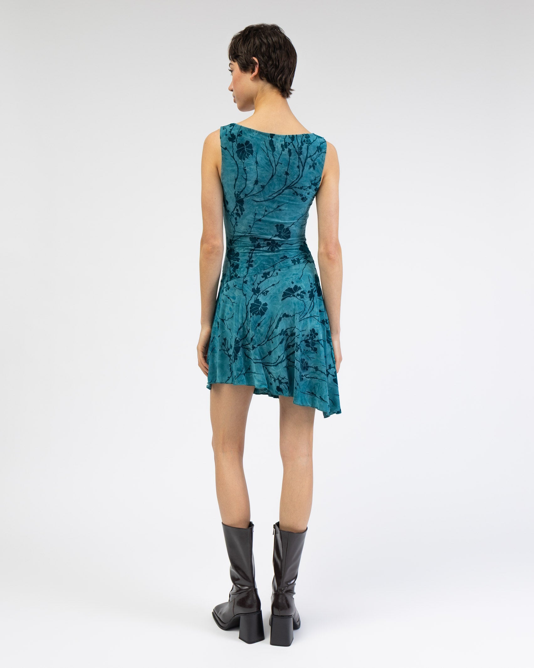 Minikleid mit Blumenprint aus Samt