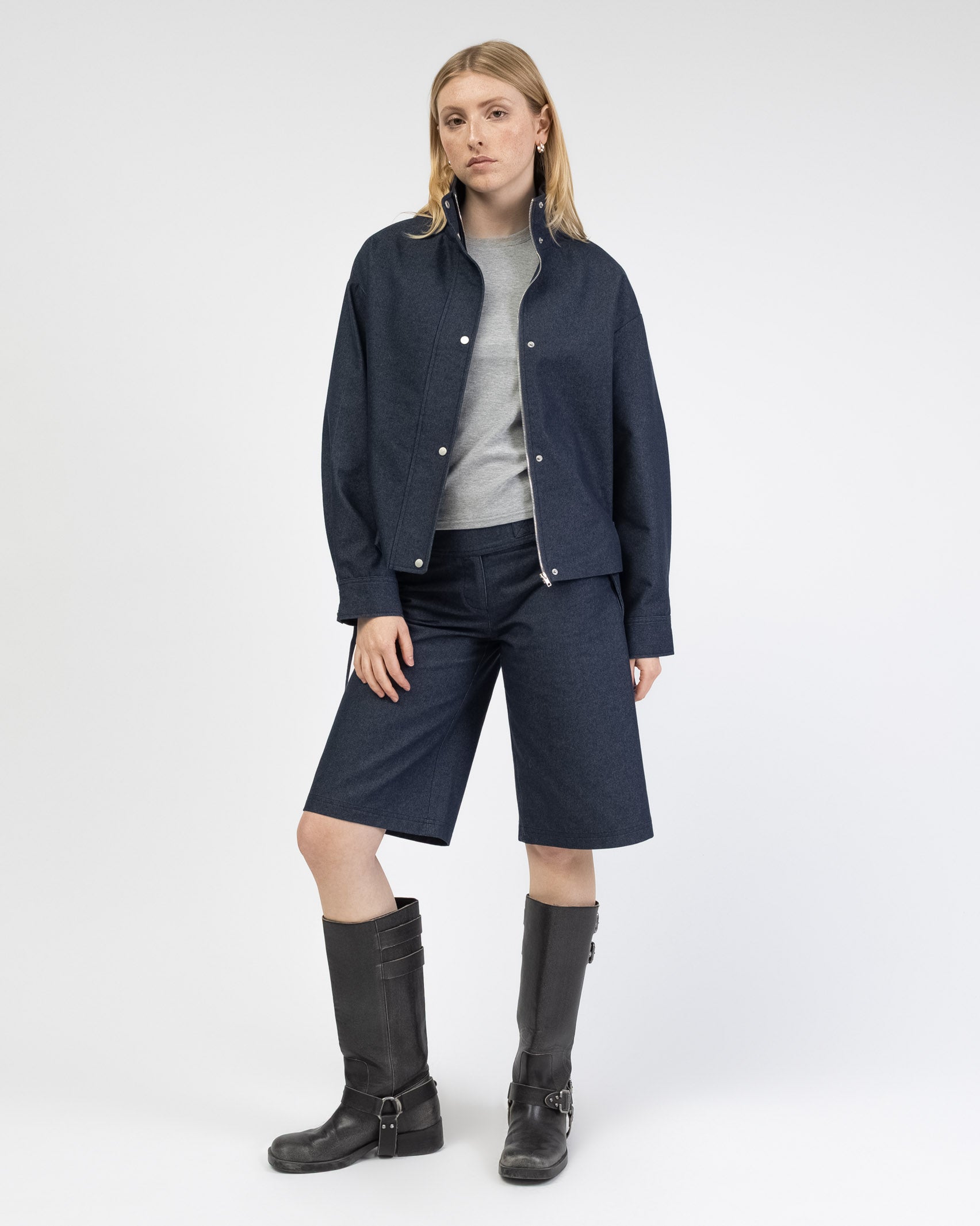Jeans Jacke mit Schnallendetails