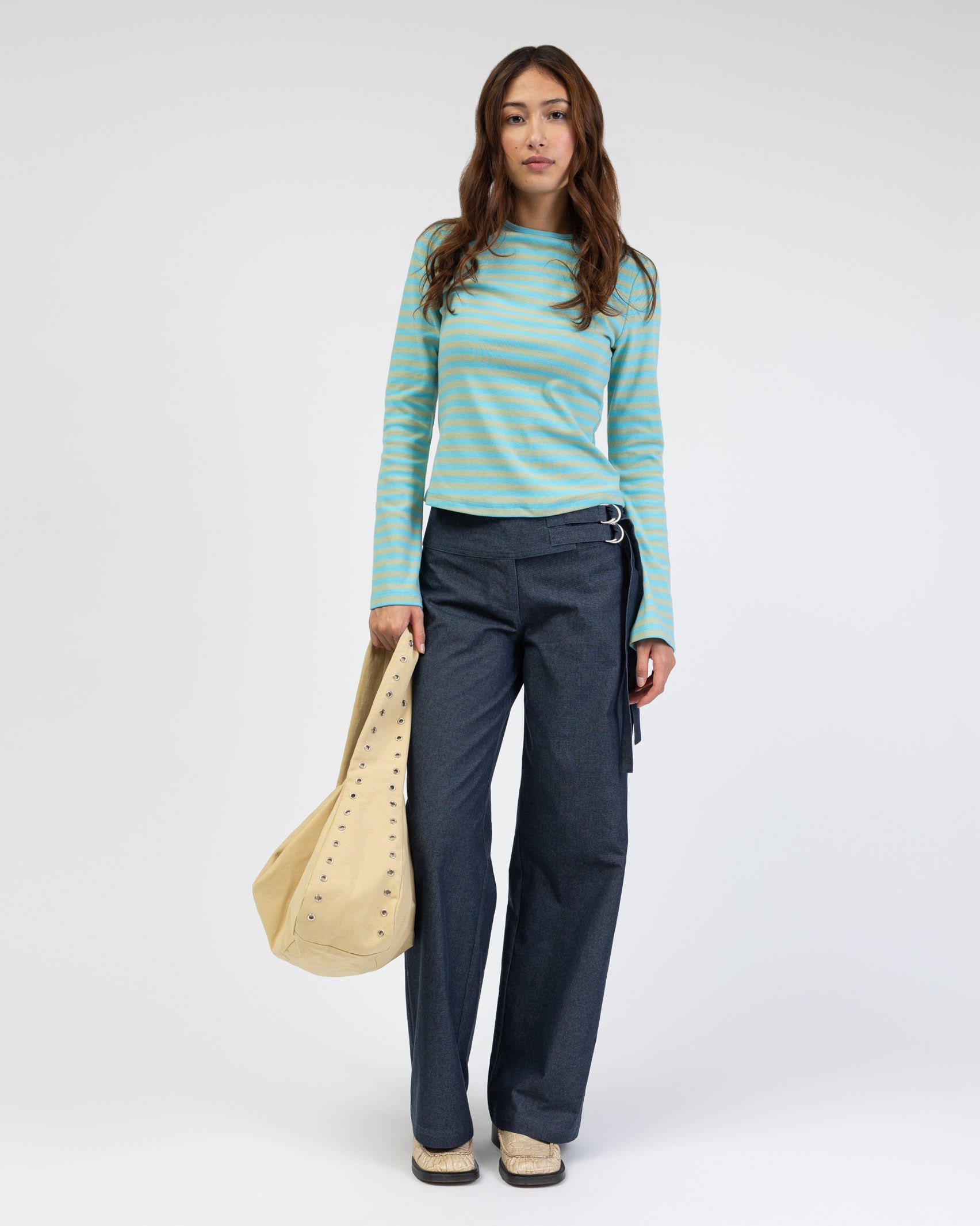 Raw Denim Jeans in Wickeloptik