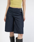 Jeans Shorts mit Schnallendetails