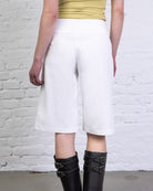 Shorts mit Schnallendetails