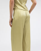 Shiny Hose mit geradem Bein