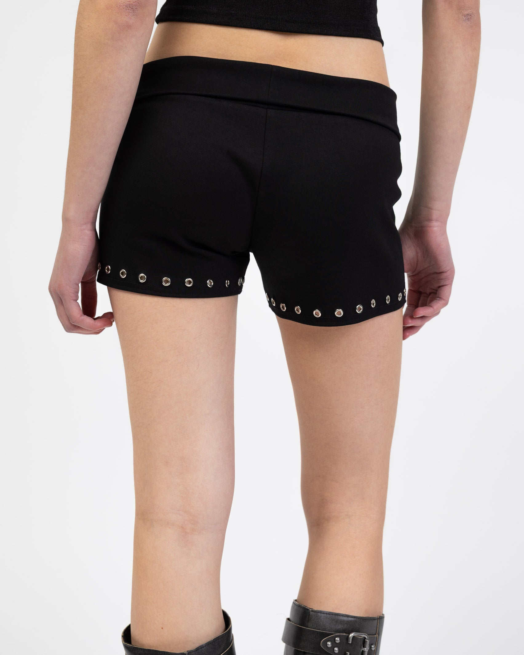 Microshorts mit Ösen