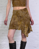 Asymmetrischer Rock mit floralem Print aus Samt