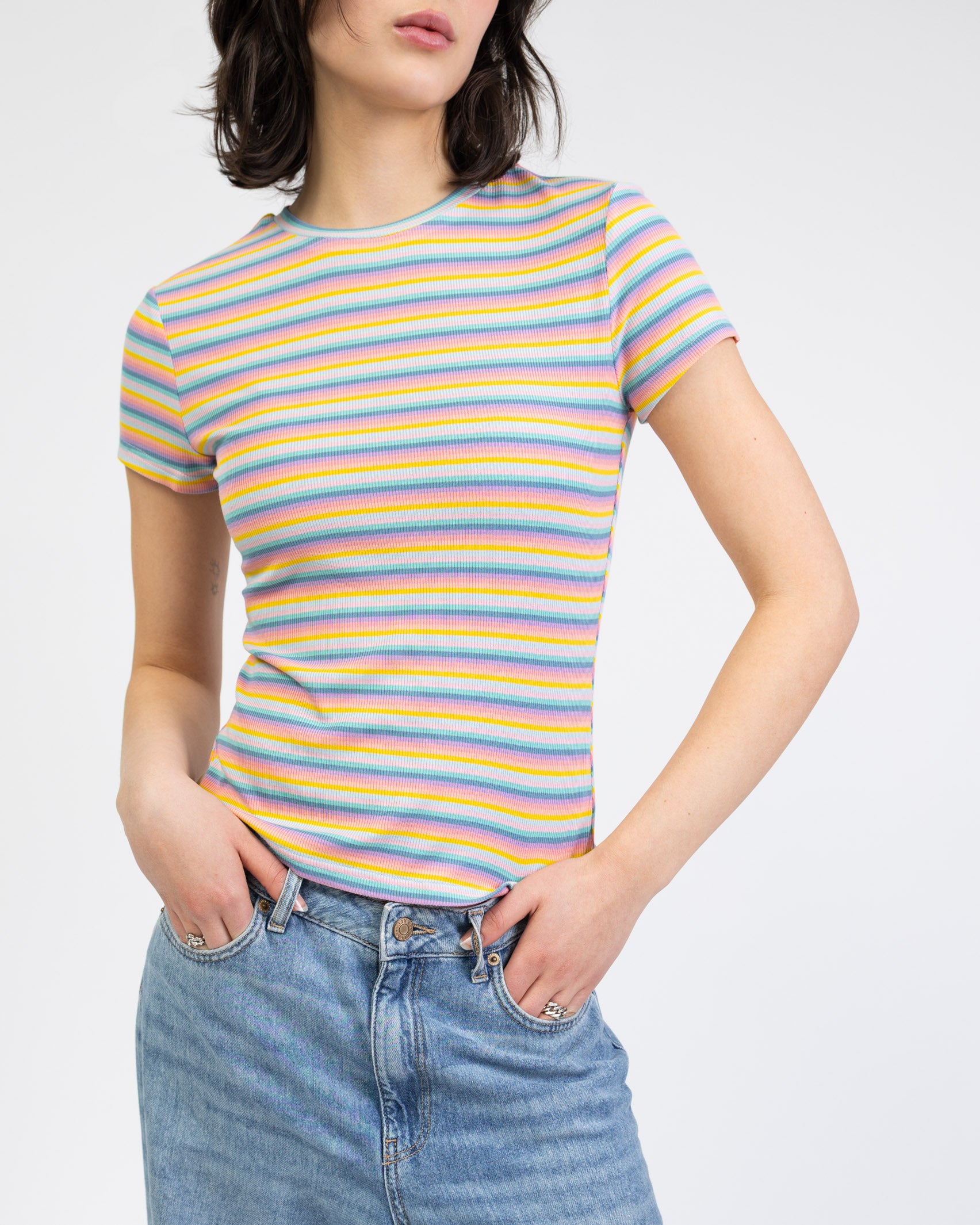 T-Shirt in Regenbogenfarben