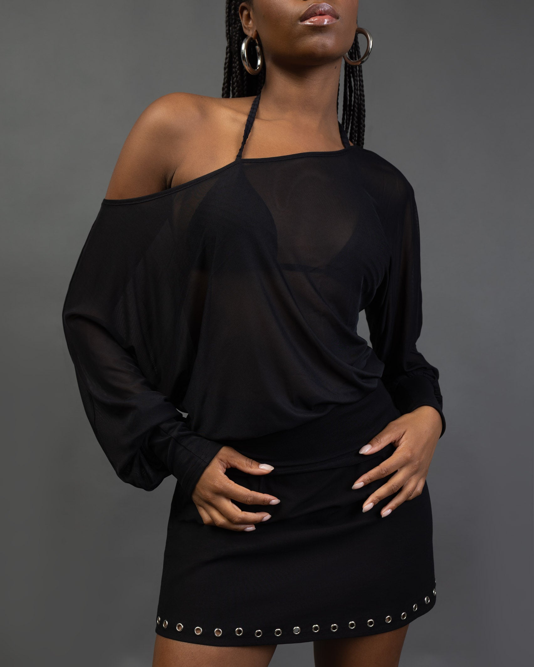 Offshoulder Langarmshirt aus Mesh