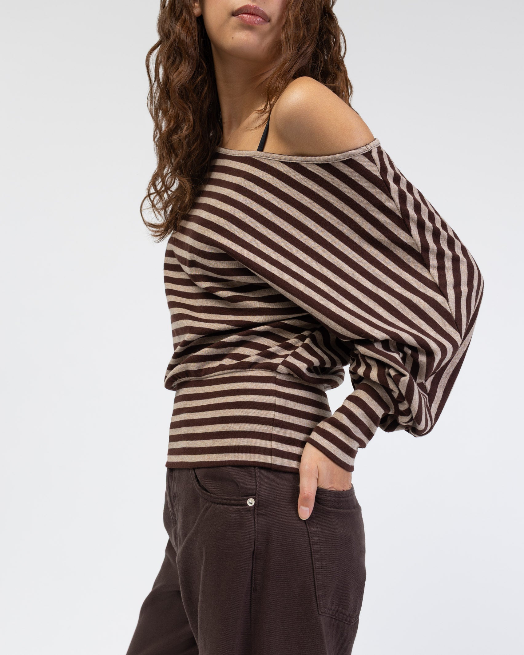 Offshoulder Langarmshirt mit Streifen