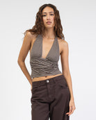 Gestreiftes Neckholdertop