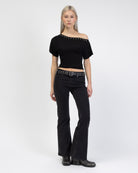 Offshoulder Shirt mit Ösen