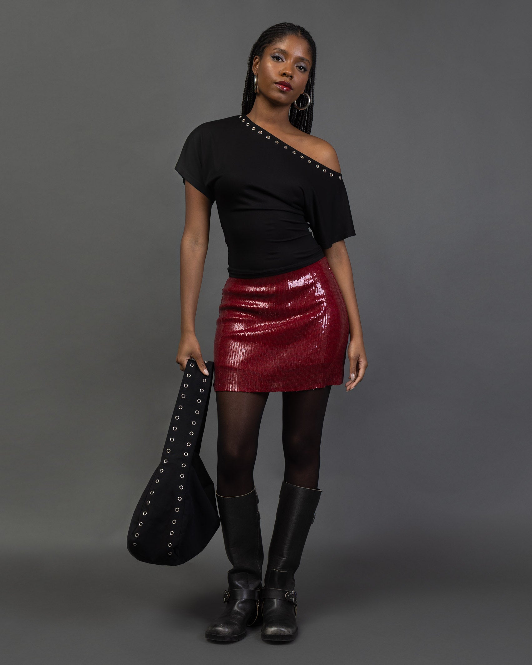 Offshoulder Shirt mit Ösen