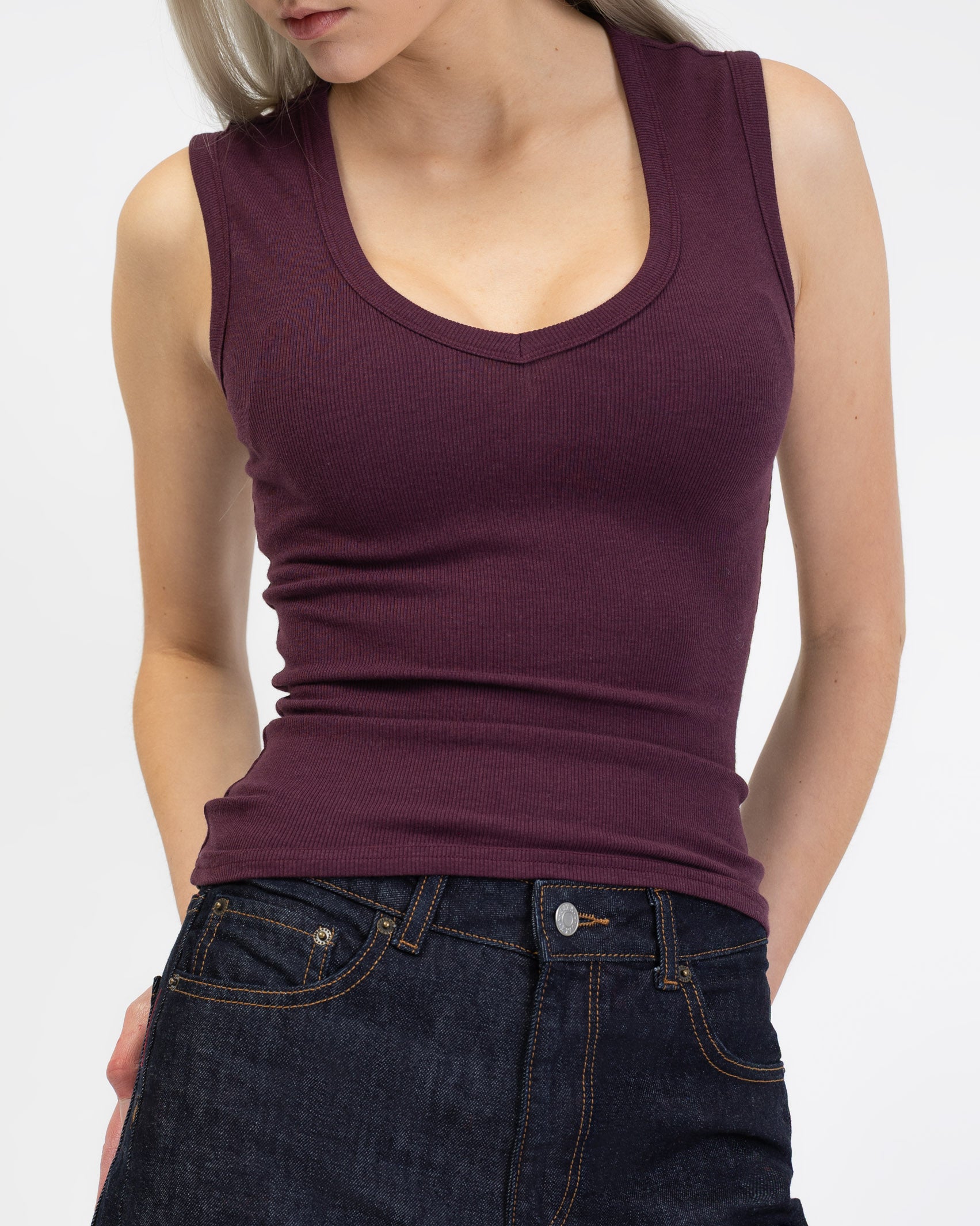 Top mit V-Ausschnitt