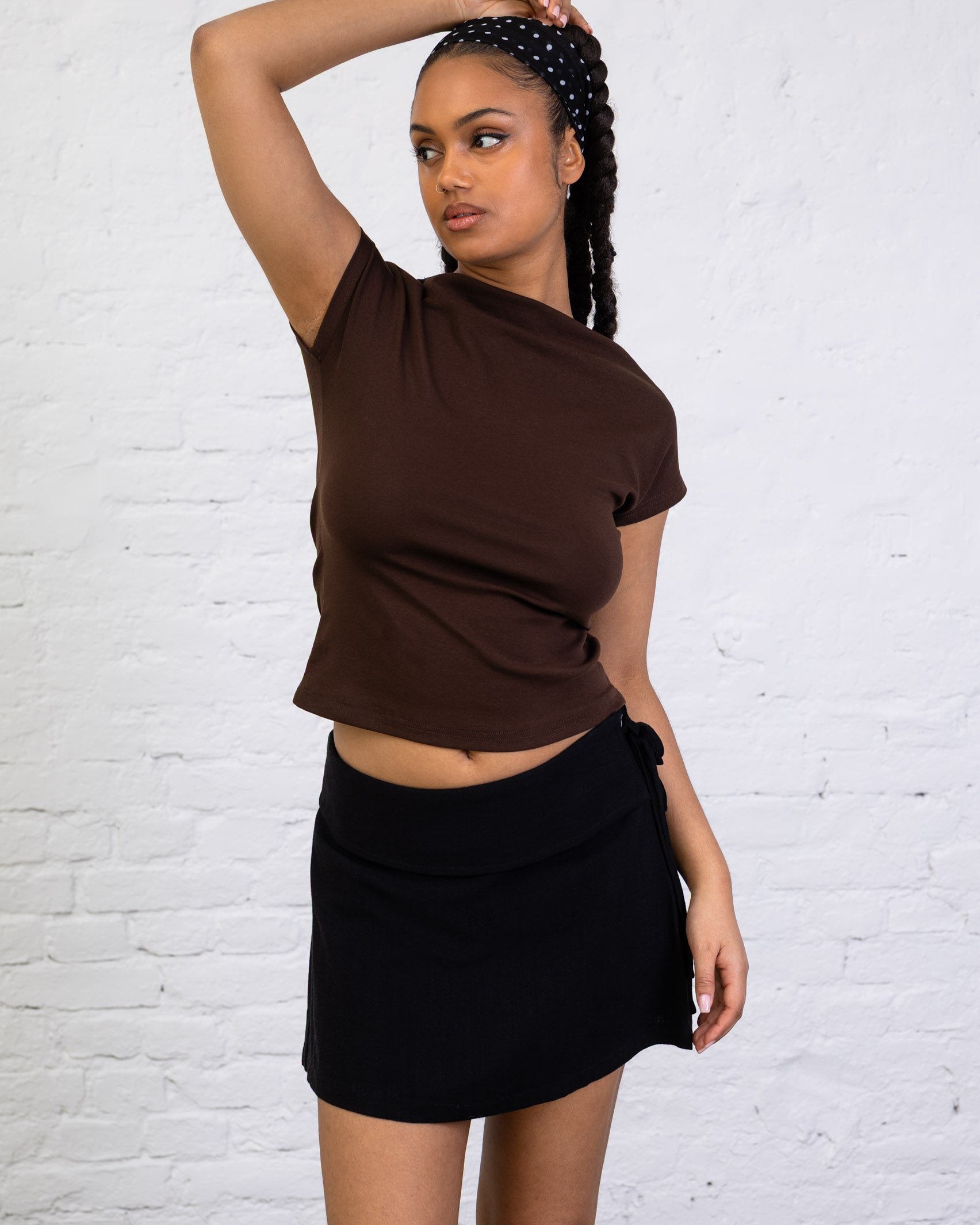 Basic Shirt mit hohem Ausschnitt