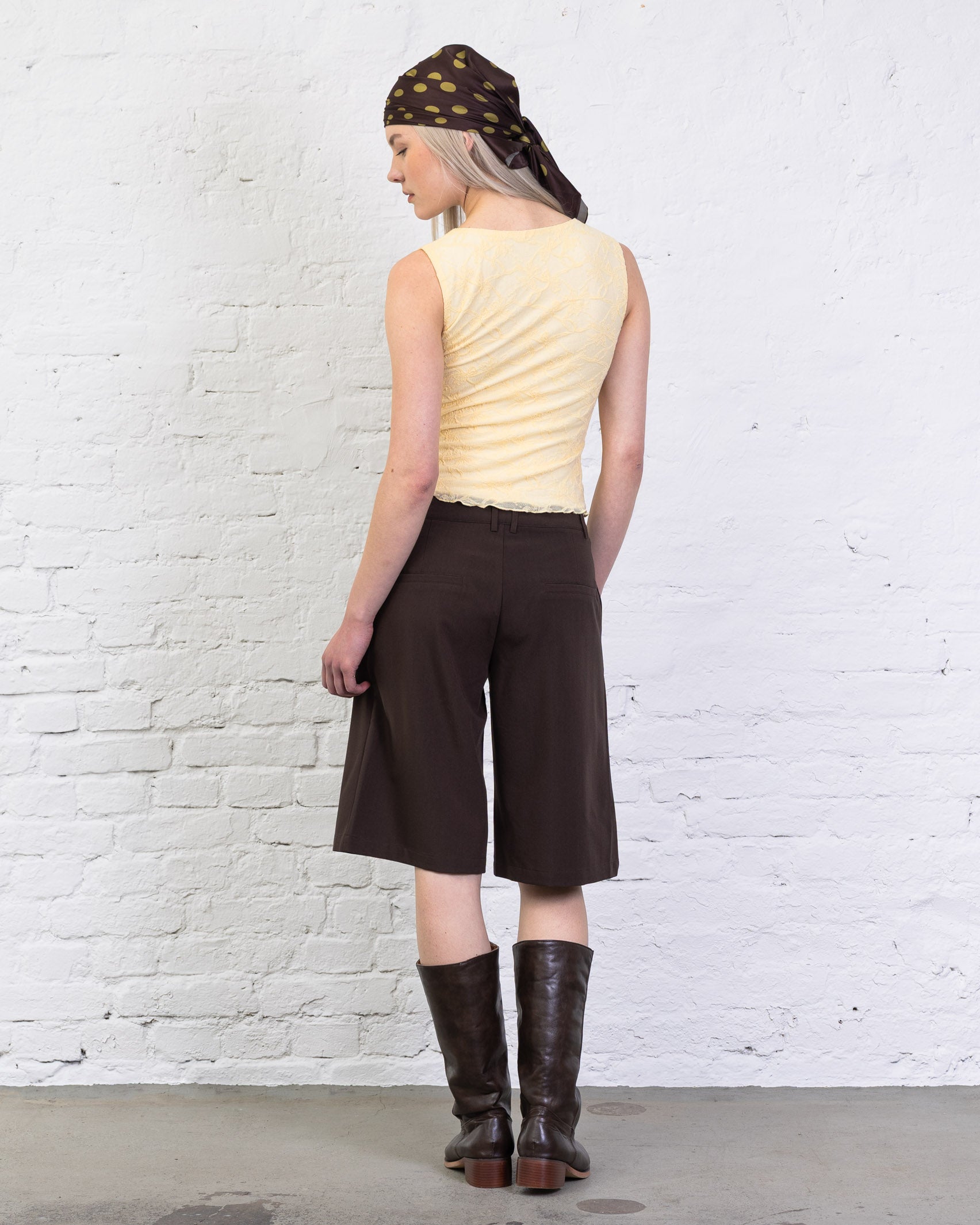 Spitzen Top mit V-Neck