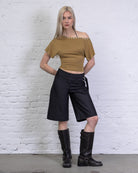 Offshoulder Shirt mit Knöpfen