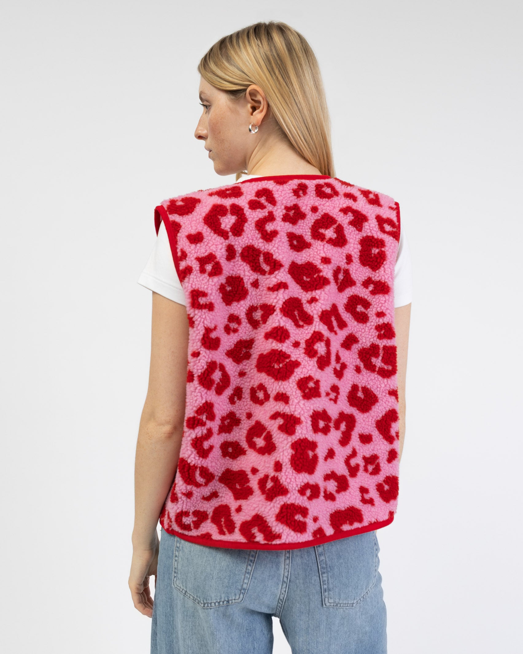 Teddyweste mit pink-rotem Leoprint