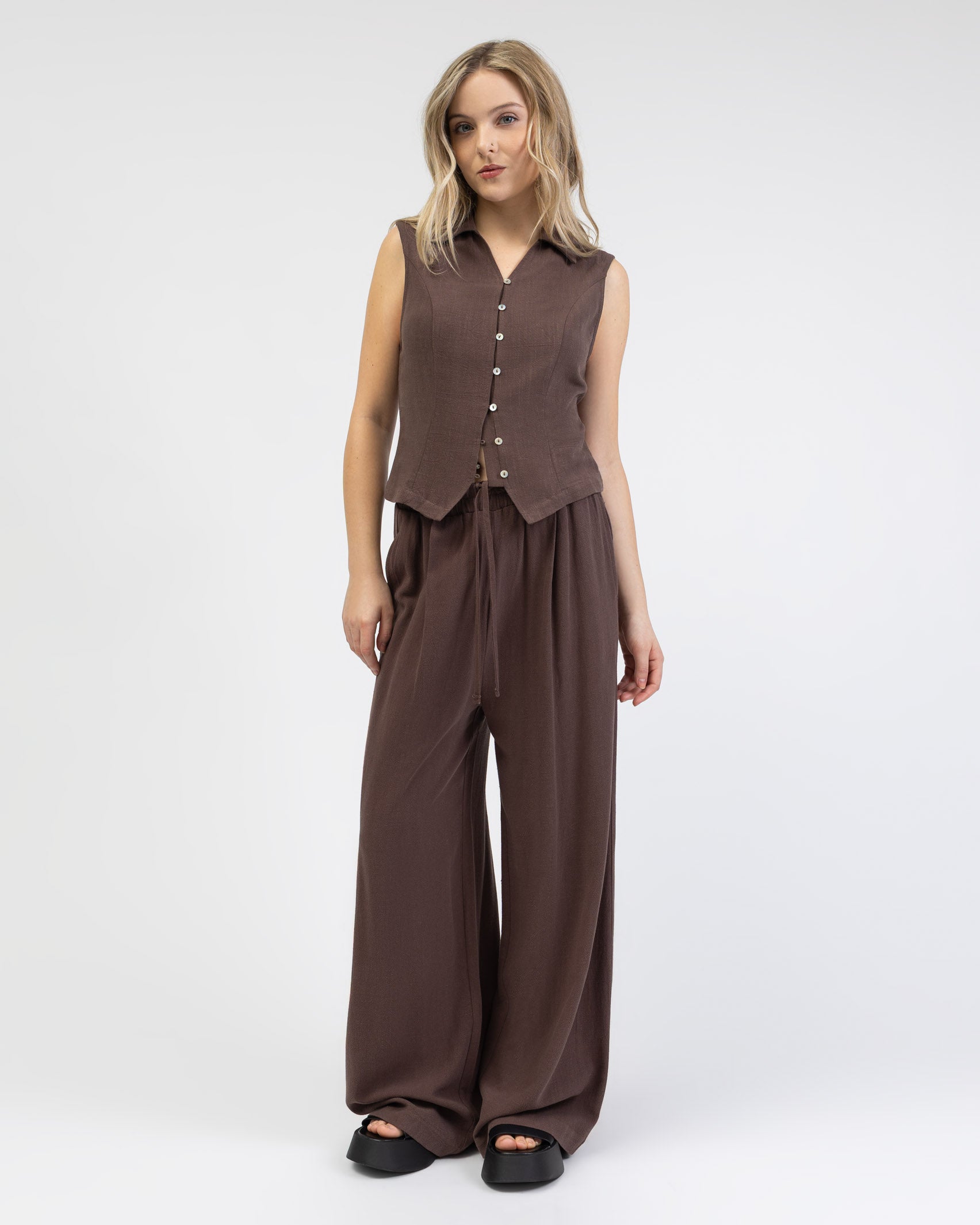 Lockere Hose aus Leinen-Mix