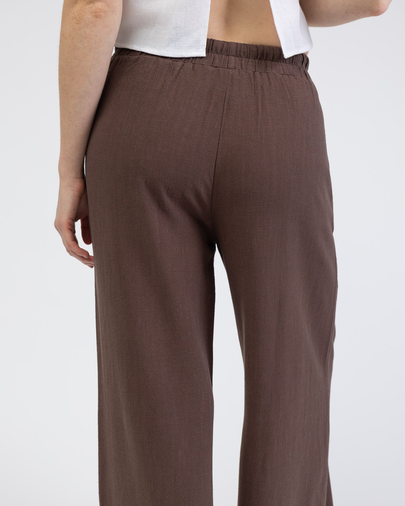 Lockere Hose aus Leinen-Mix