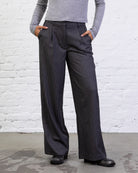 Nadelstreifen Hose mit geraden Bein