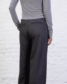 Nadelstreifen Hose mit geraden Bein