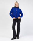 Strickjacke mit Stehkragen