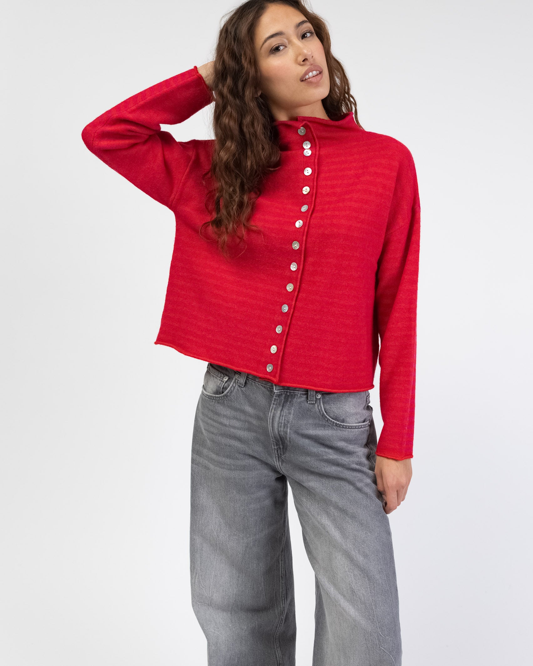 Gestreifte Strickjacke mit Stehkragen