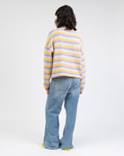 Strickjacke mit Stehkragen in Regenbogenfarben