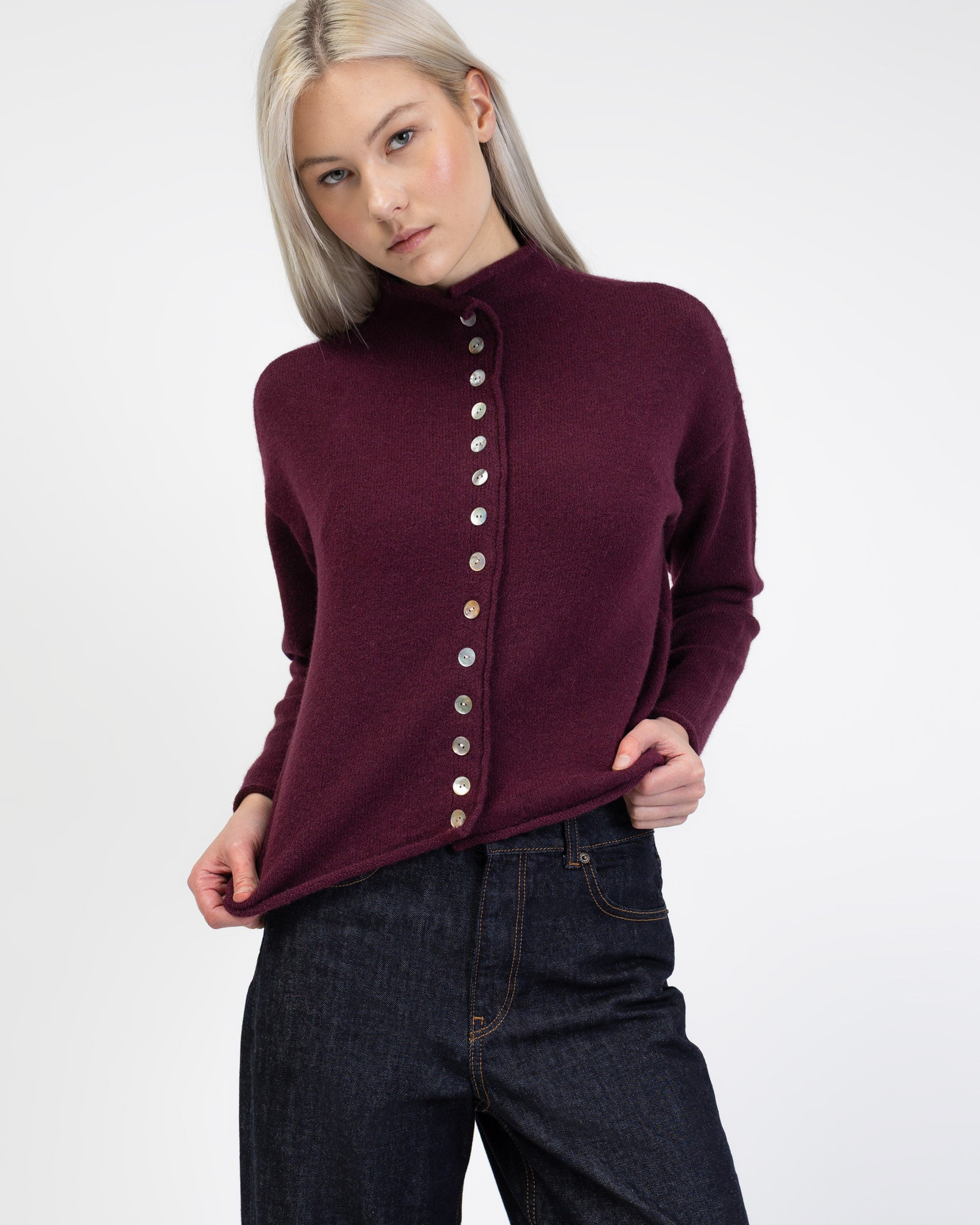 Strickjacke mit Stehkragen