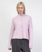 Strickjacke mit Stehkragen