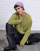 Strickjacke mit Rundhalsausschnitt
