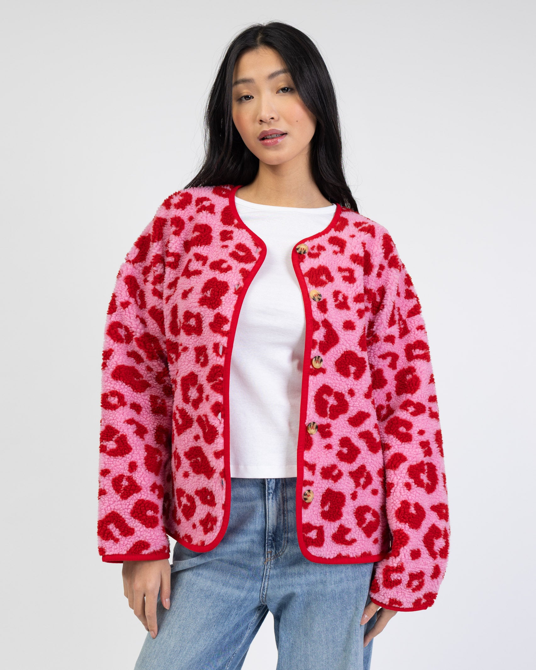 Teddyjacke mit Leoprint