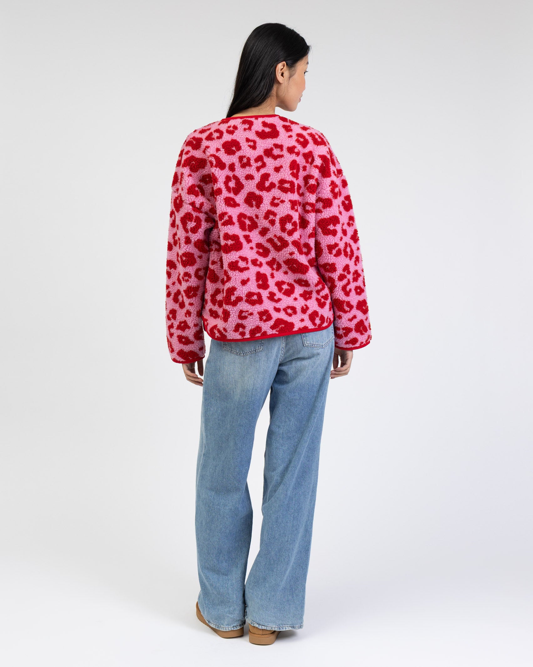 Teddyjacke mit Leoprint