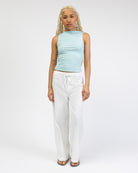 Gestreiftes Top mit U-Boot Ausschnitt