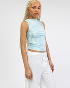 Gestreiftes Top mit U-Boot Ausschnitt