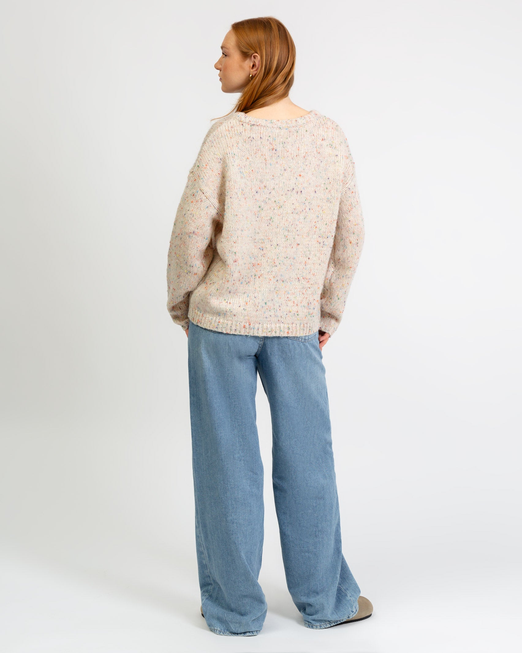 Weicher bunt melierter Strickpullover