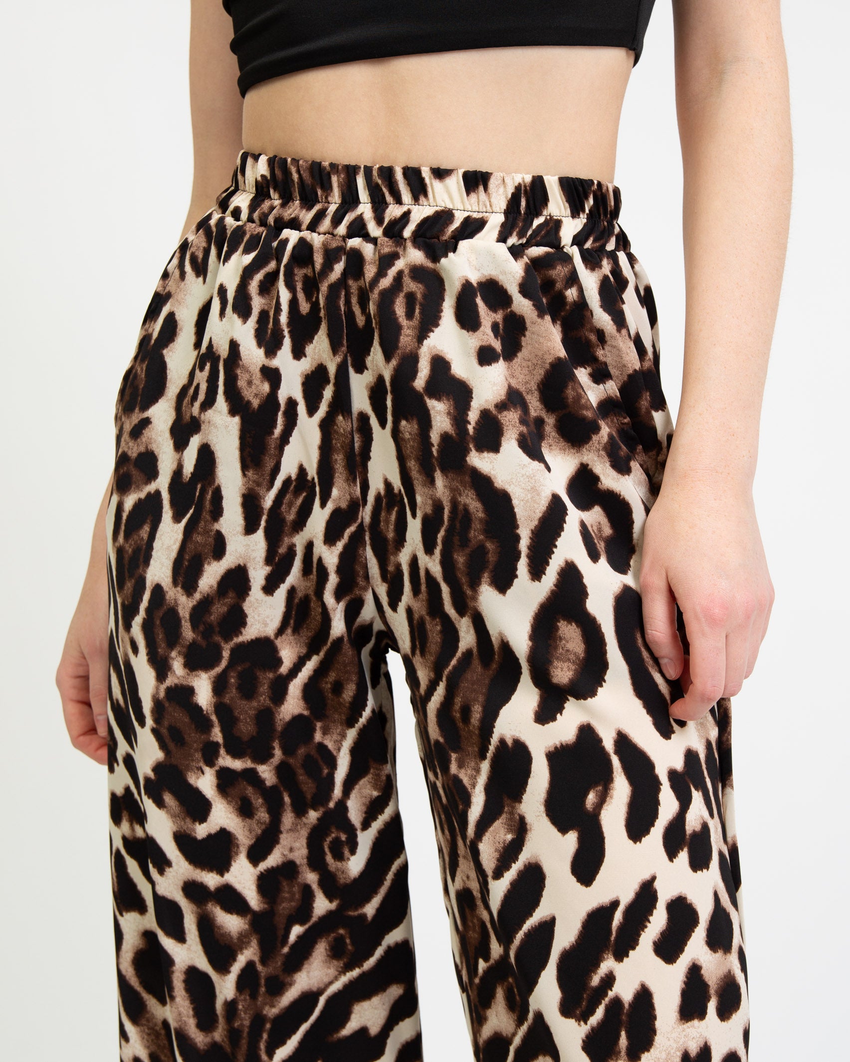 Elegante Stoffhose mit Leoprint-Broke+Schön