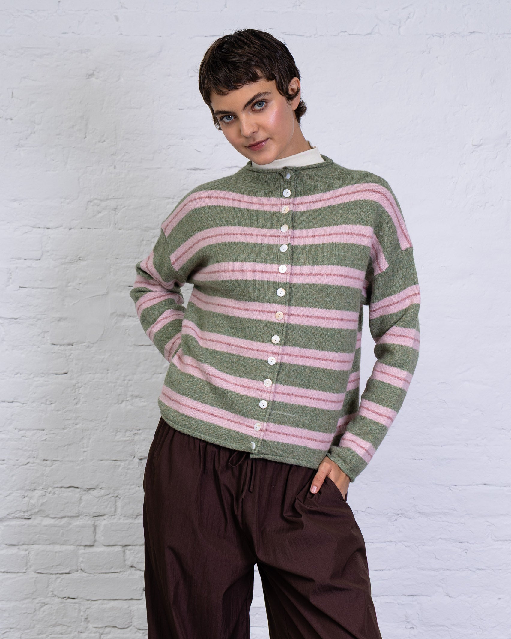 Strickjacke mit Streifenmix