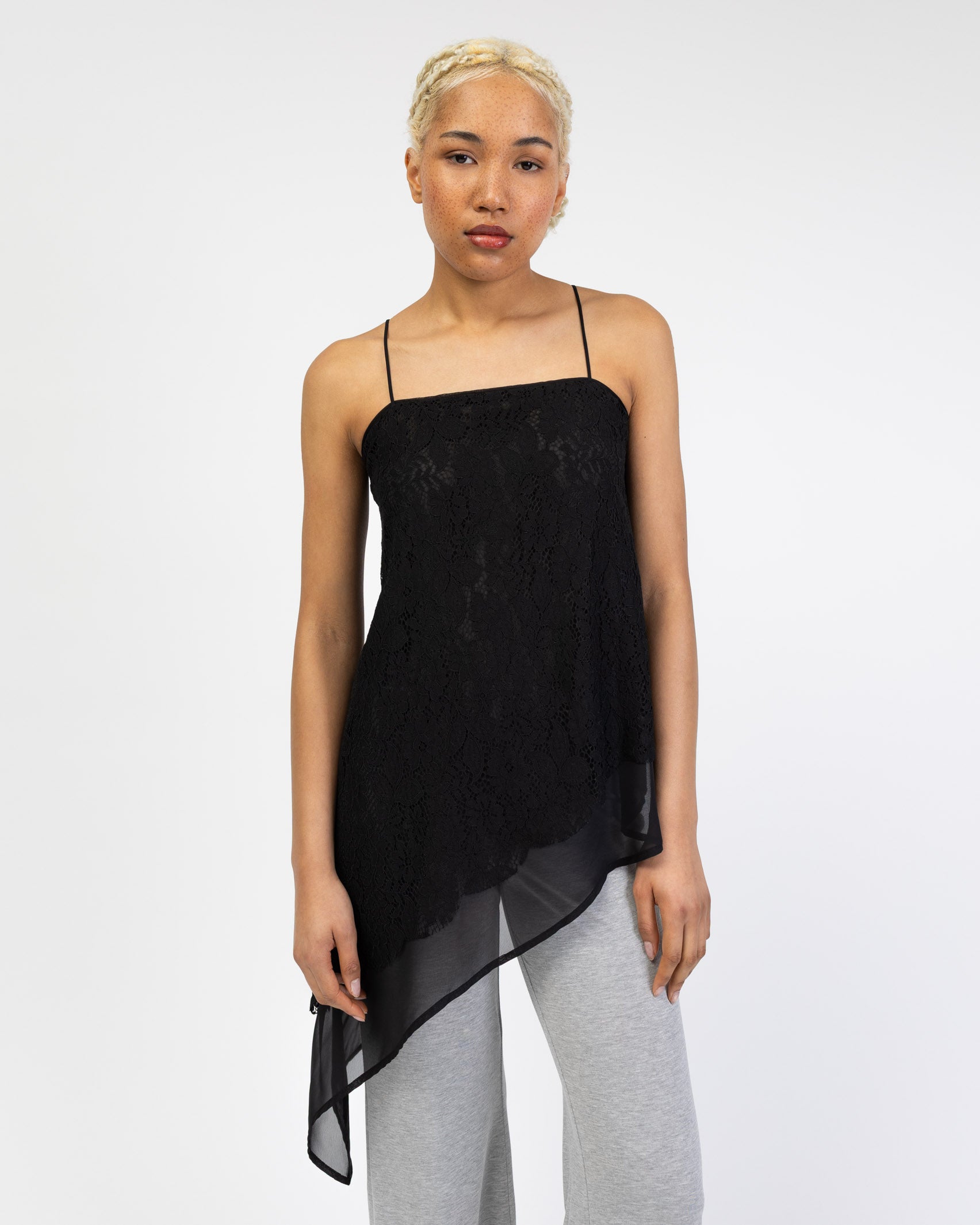 Asymmetrisches Top aus Spitze und Mesh