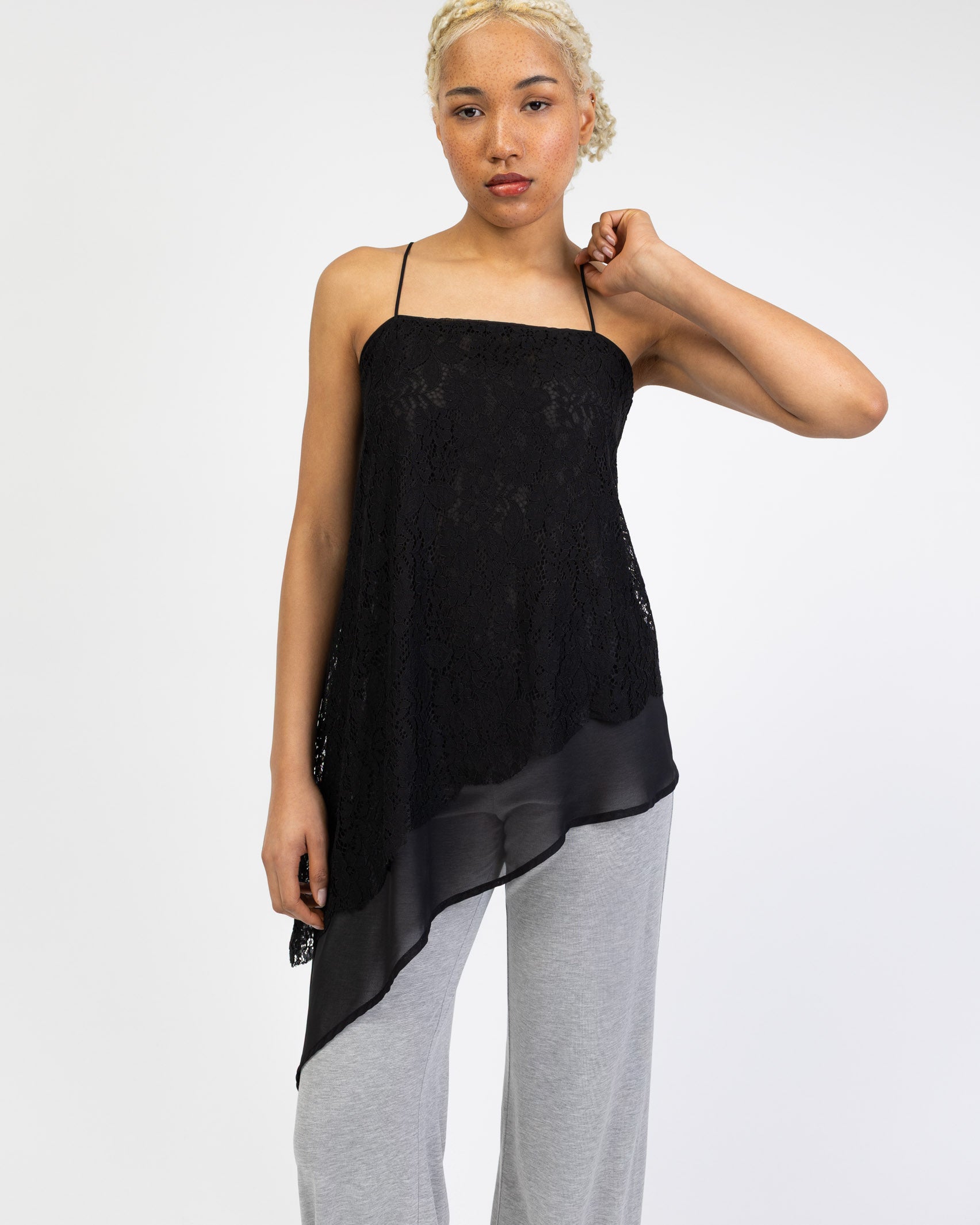 トップス eaphi TULLE ASYMMETRY FRILL CAMISOLE Asymmetrical Lace and Mesh Top | Broke+Schön – brokeundschoen.de